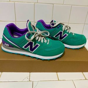 NEW New Balance 574 size 7